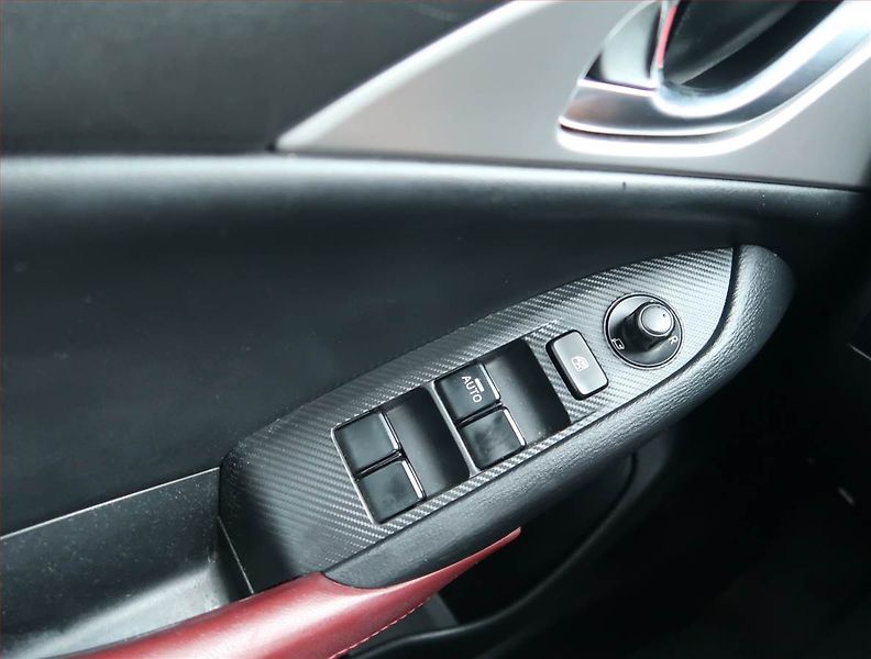 Mazda CX-3 (2016) 2.0 Skyactiv-G, Kůže, Tempomat - fotka 15 z 15