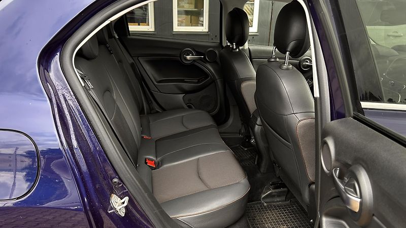 Fiat 500X 1.0 FireFly 120 k Lounge - fotka 15 z 17