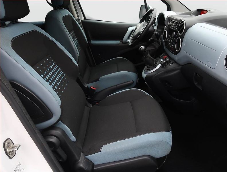 Citroën Berlingo (2014) Tendance 1.6 HDi, 5Míst, ČR - fotka 9 z 15