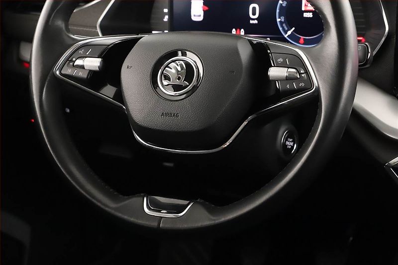 Škoda Octavia (2023) Style 1.5 TSI, ČR,1.maj - fotka 16 z 17