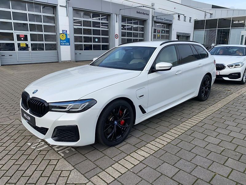 BMW Řada 5 (2024) 2.0 /215kW - fotka 9 z 12