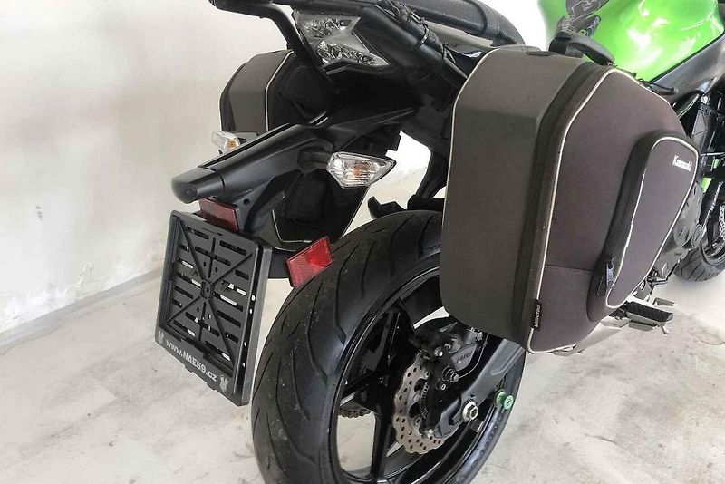 Ojetá motorka BMW R 1200 GS Adventure.