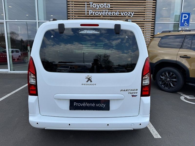 Peugeot Partner Teepee Active - fotka 14 z 16