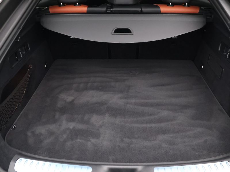Mercedes-Benz GLC 2,0 150 kW 4Matic CZ DPH - fotka 10 z 29