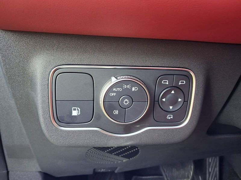 Omoda 9 (2026) Premium 1.5TGDI PHEV AWD - fotka 14 z 31