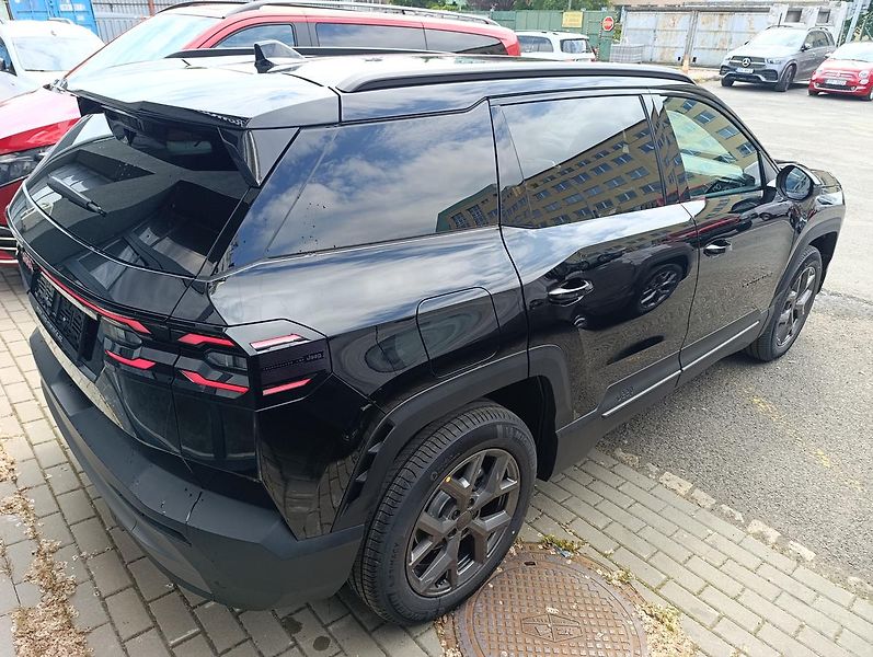 Jeep Compass (2026) First Edition e-Hybrid 145k - fotka 3 z 27