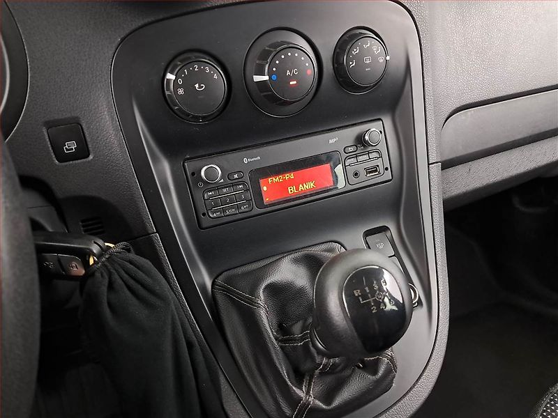 Mercedes-Benz Citan (2018) 111 CDI, 5Míst, 634kg, ČR, DPH - fotka 12 z 13