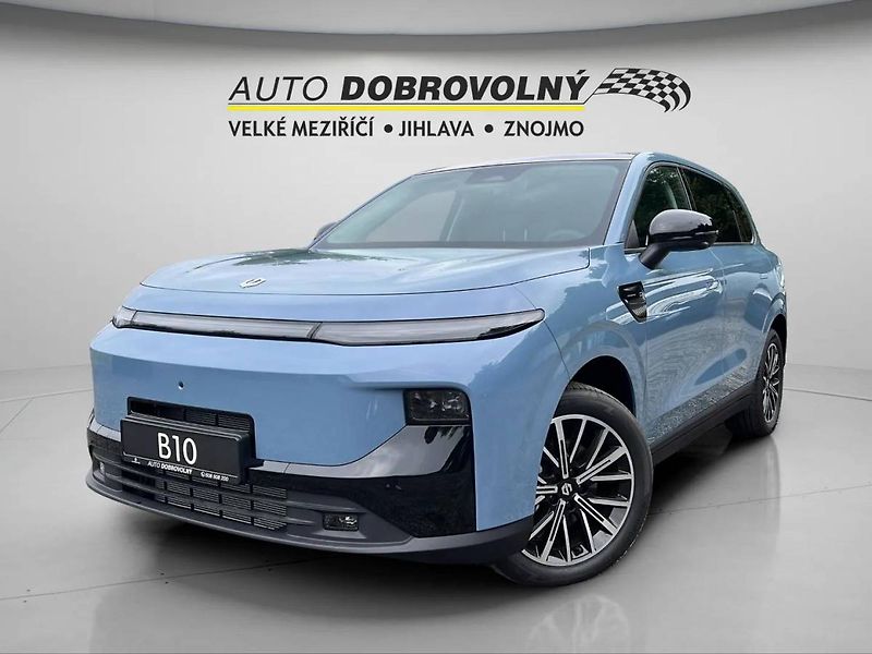 Leapmotor B10 (2026) Design hybrid EV baterie 18,8k - fotka 1 z 30