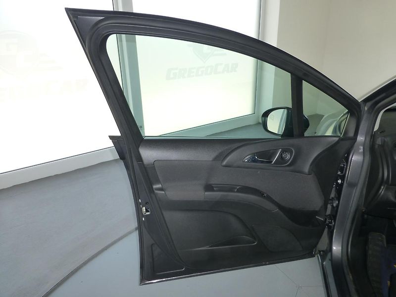 Opel Meriva (2011) 1,4I-88KW-KLIMATIZACE - fotka 9 z 20