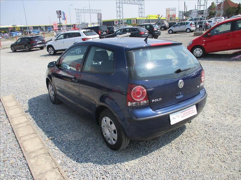 Volkswagen Polo 1,2 i,servisní kniha,ABS, - fotka 6 z 24
