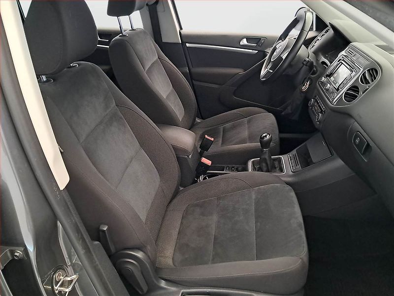 Volkswagen Tiguan (2014) Sport&Style 2.0 TDI - fotka 9 z 17