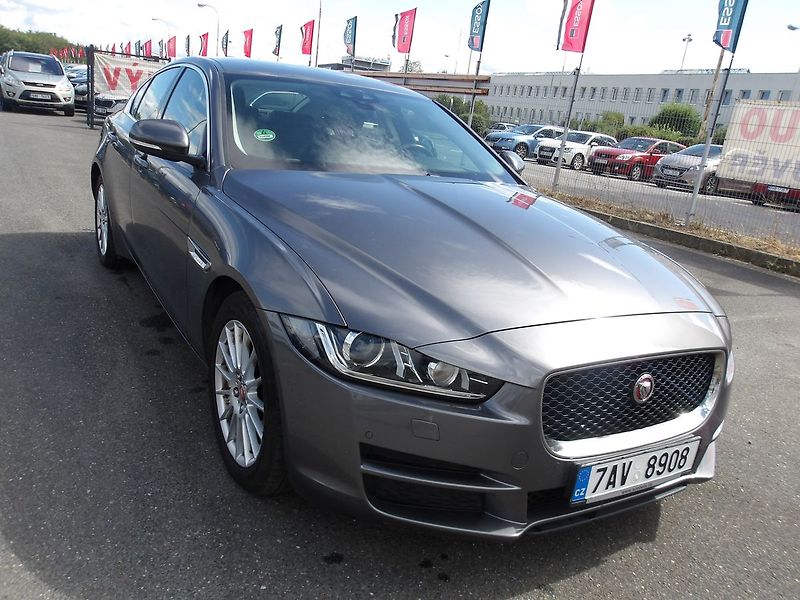 Jaguar XE 2,0D 120kW NAJ:133000km !!! - fotka 4 z 34