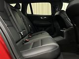Volvo V60 T6 AWD DARK PLUS RECHARGE AUT - náhled 22
