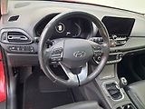Hyundai i30 (2021) 1.5 T-GDi, Prime, LED, panor - náhled 13