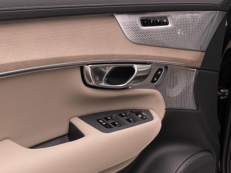 Volvo XC90 (2026) B5 AWD AUT BRIGHT PLUS 7míst - fotka 29 z 66