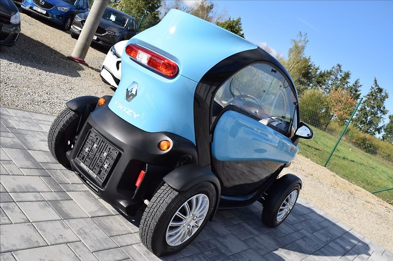 Renault Twizy 13KW 80 PO SERVISE - fotka 4 z 14