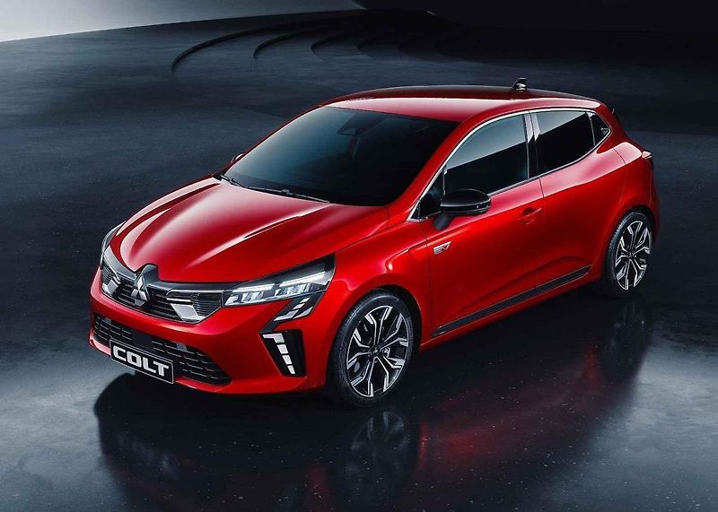 Hybridní pohon je čím dál rozšířenější v osobních vozech.