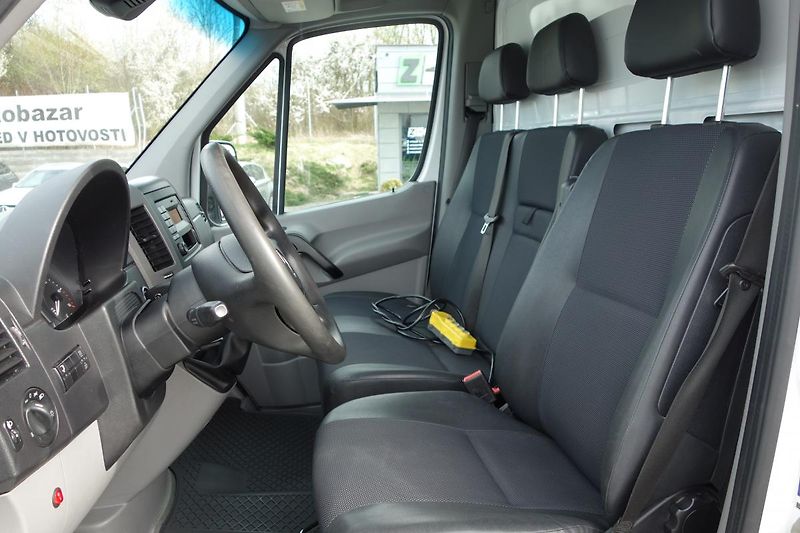 Mercedes-Benz Sprinter 516CDi HR+ Kontejner - fotka 13 z 19