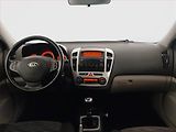 Kia Ceed (2007) 1.6 i, Serv.kniha, nová STK - náhled 8
