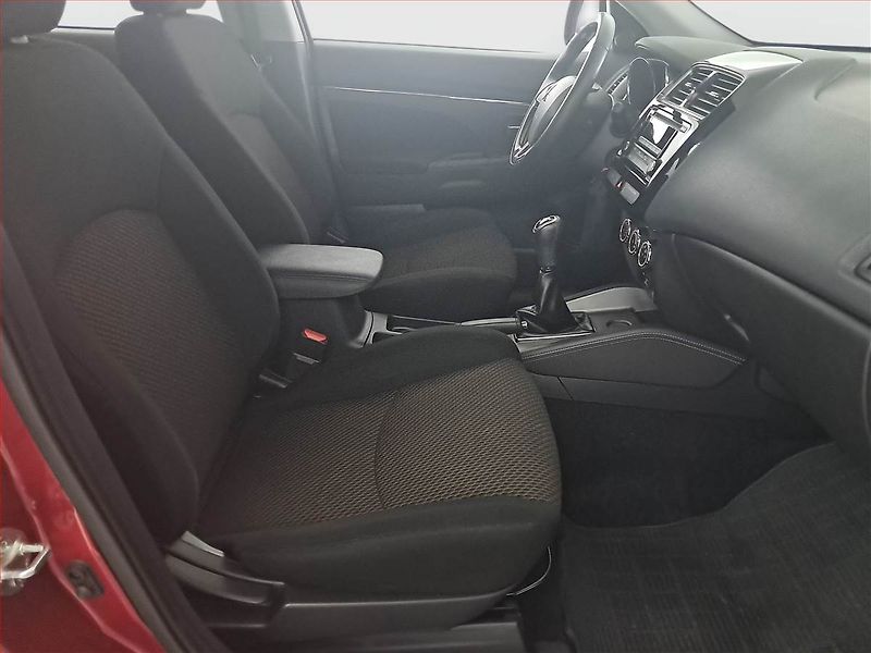 Mitsubishi ASX (2018) 1.6 MIVEC, LPG, Serv.kniha - fotka 9 z 15
