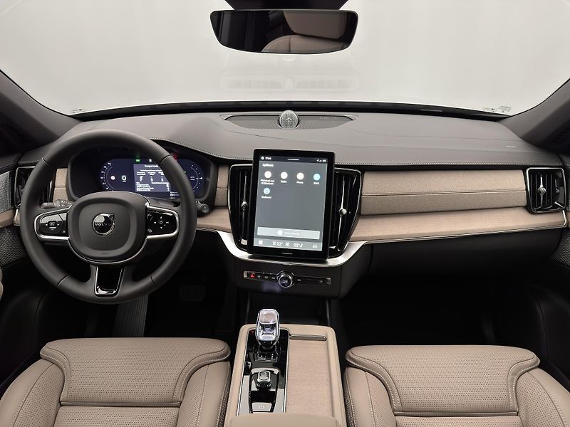 Volvo XC90 (2026) T8 AWD Plug-in DARK PLUS 7m - fotka 2 z 28