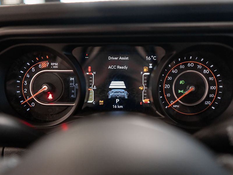 Jeep Wrangler (2026) 3.6 V6 Rubicon X, Naviják - fotka 22 z 37