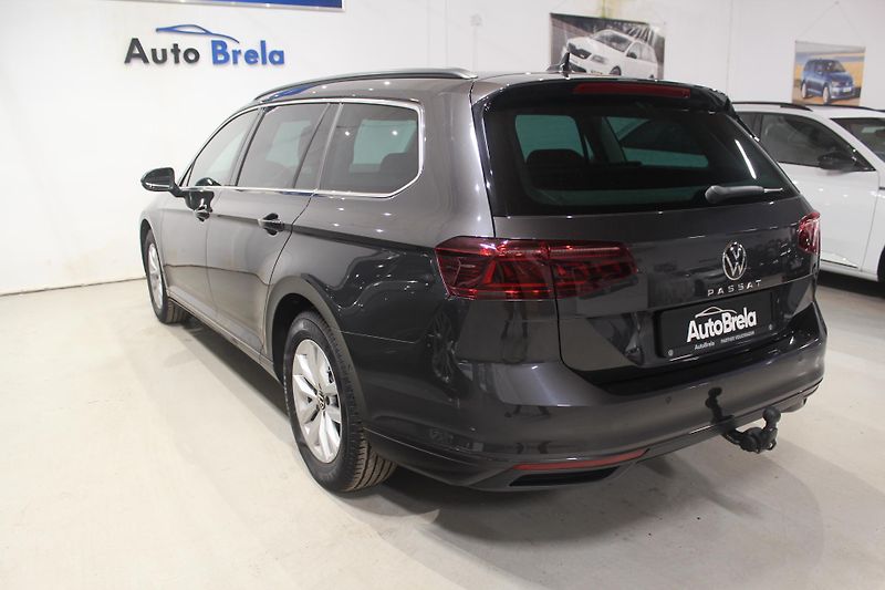 Volkswagen Passat (2022) 2.0TDI DSG Display Tažné  - fotka 9 z 39