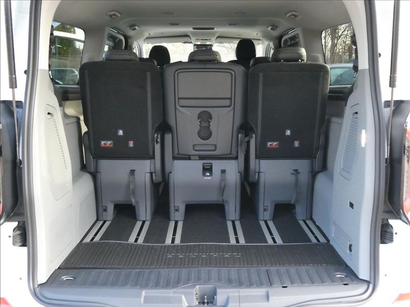 Ford Tourneo Custom 2,0 L2,TITANIUM X,8Míst,AWD - fotka 39 z 44