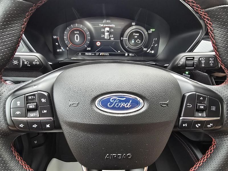 Ford Kuga 2.5 140kW 4x4 AWD ST-LINE -DPH - fotka 18 z 43