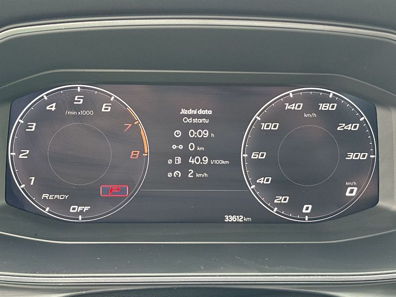 Cupra Formentor (2024) 1.5 TSI DSG - fotka 6 z 32