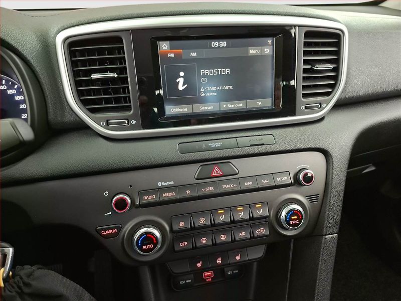 Kia Sportage (2019) 1.6 CRDi, Serv.kniha, Navi - fotka 12 z 31