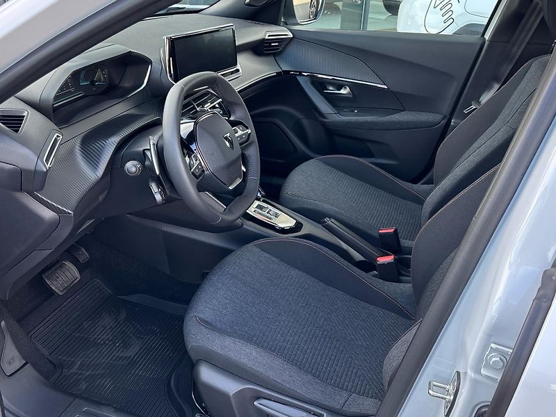 Peugeot 2008 STYLE - fotka 6 z 29