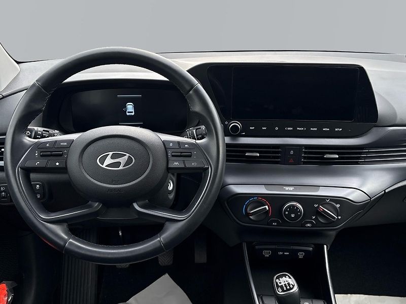 Hyundai Bayon (2024) 1.0 T-GDI Smart - fotka 5 z 23