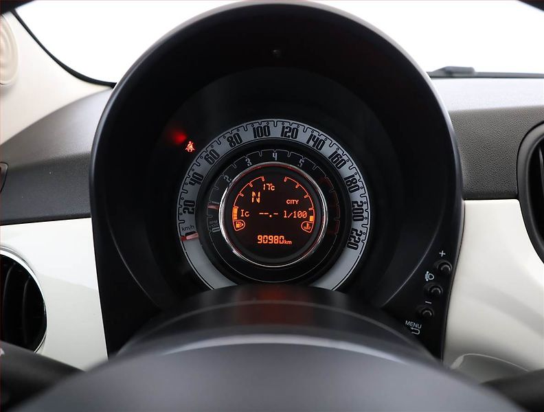Fiat 500 (2018) 1.2, Automat, Serv.kniha - fotka 9 z 19