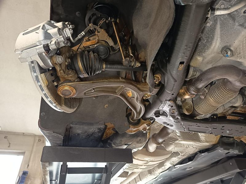 Chrysler Pacifica (2021) 3,6L adapt,anroid, REZERVACE - fotka 40 z 50
