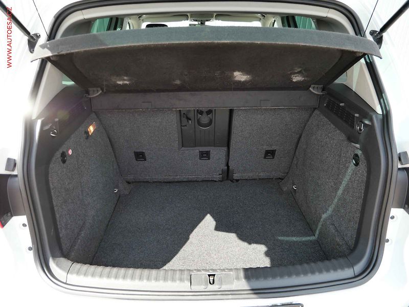 Volkswagen Tiguan (2014) 2.0TDi 4x4, DSG, TZ, AC - fotka 7 z 20