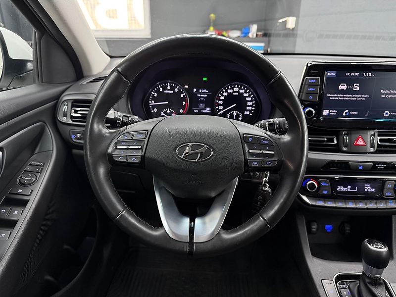 Hyundai i30 (2022) CW 1.5 T-GDi mHEV Family DCT - fotka 15 z 25