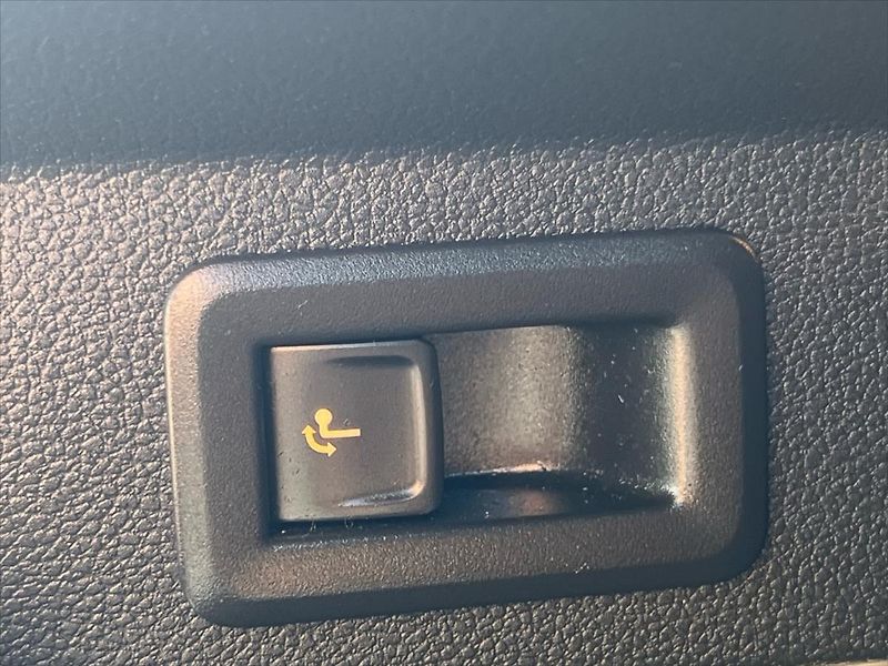 Škoda Scala 1,0 TSi 85kW SELECTION - fotka 22 z 24