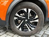Peugeot 2008 (2020) 1.2 74 kW - náhled 9