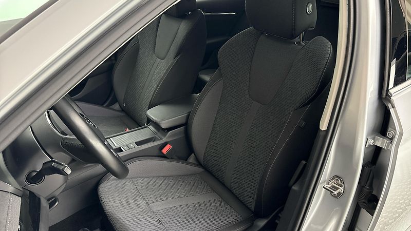 Škoda Octavia 1.0 TSI Style - fotka 15 z 26