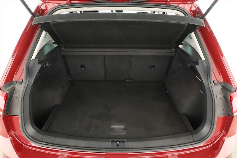 Volkswagen Tiguan (2017) Highline 2.0 TSI, 4X4 - fotka 11 z 21