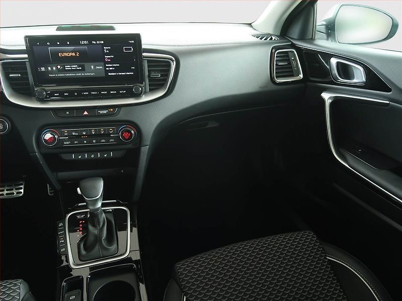 Kia XCeed (2025) Plug-in-Hybrid, ACC, DPH - fotka 8 z 17