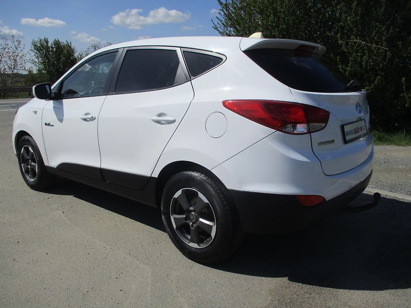 Hyundai ix35 1.6 GDi 99kW FINAL BLUE DRIVE - fotka 9 z 46