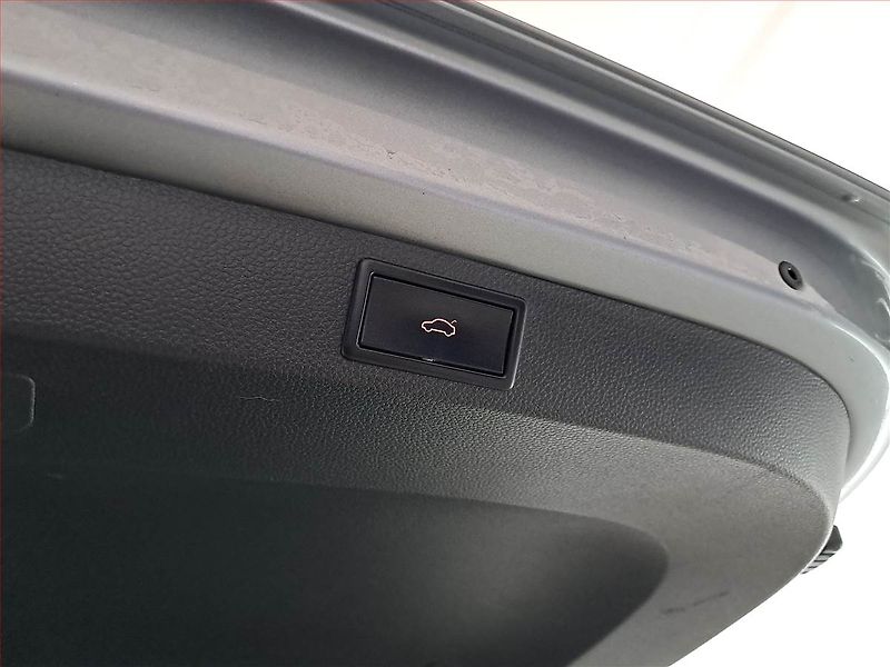 Škoda Karoq (2019) Style 2.0 TDI, 4X4, Automat - fotka 21 z 21