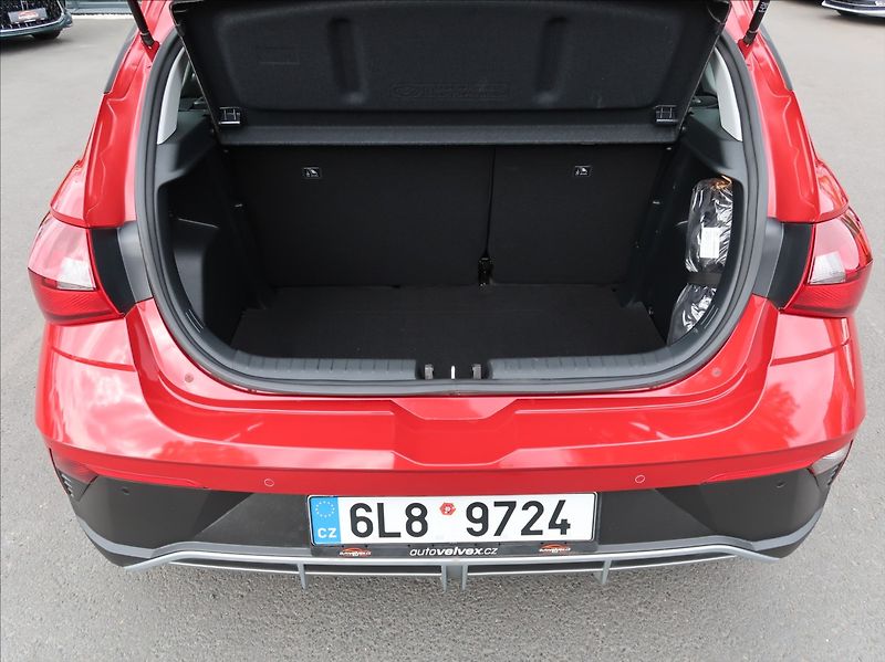 Hyundai i20 1,2 i,57kW,1majČR,WaveWinter - fotka 25 z 30