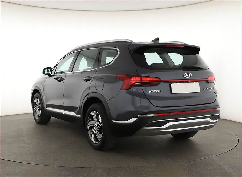 Hyundai Santa Fe (2021) 2.2 CRDi - fotka 4 z 22