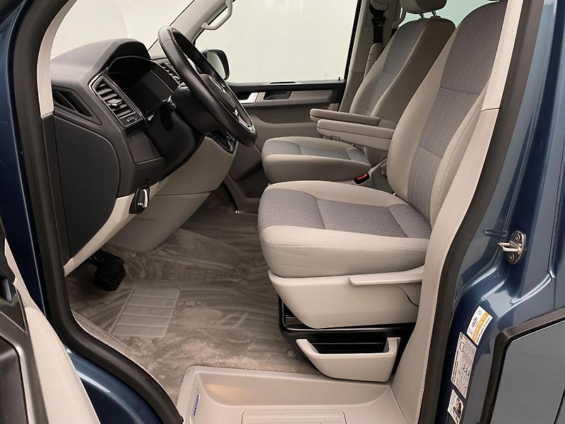Volkswagen Multivan 2.0TDI 170kW 4MOTION DSG 7míst - fotka 3 z 34