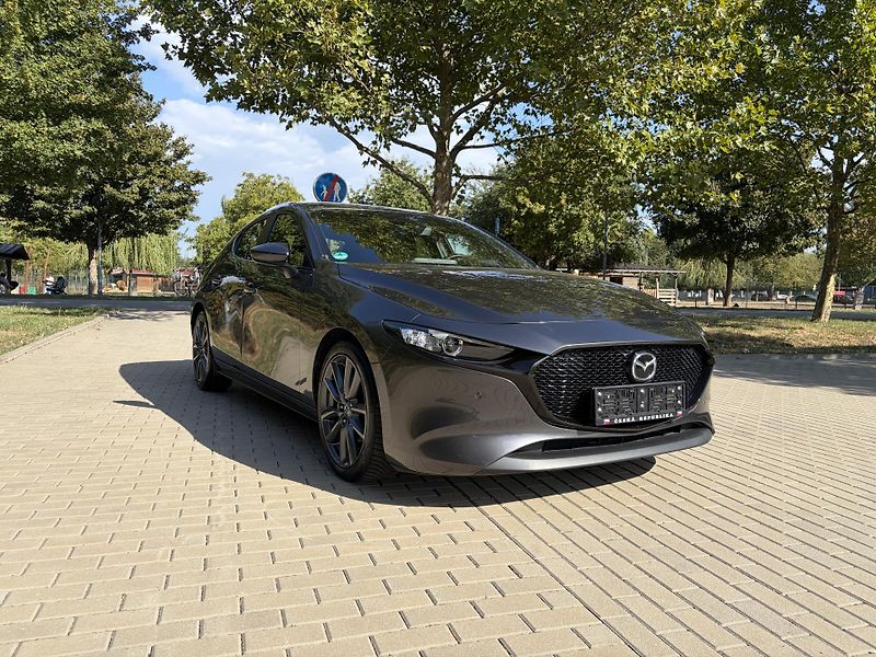 Mazda 3 2.0 Skyactiv-G Mild-Hybrid  - fotka 15 z 30