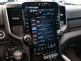 Dodge RAM (2025) 5.7 V8 Laramie 6 LIFT LPG - náhled 32