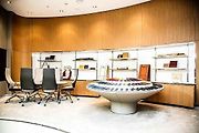 Bentley v Dubaji otevřelo svůj největší showroom.